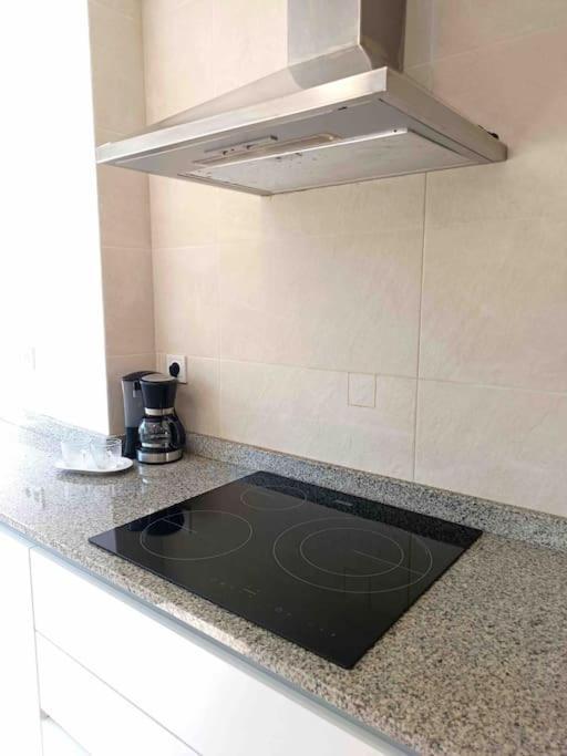 Piso Centrico Cerca De La Playa Apartman Castro Urdiales Kültér fotó